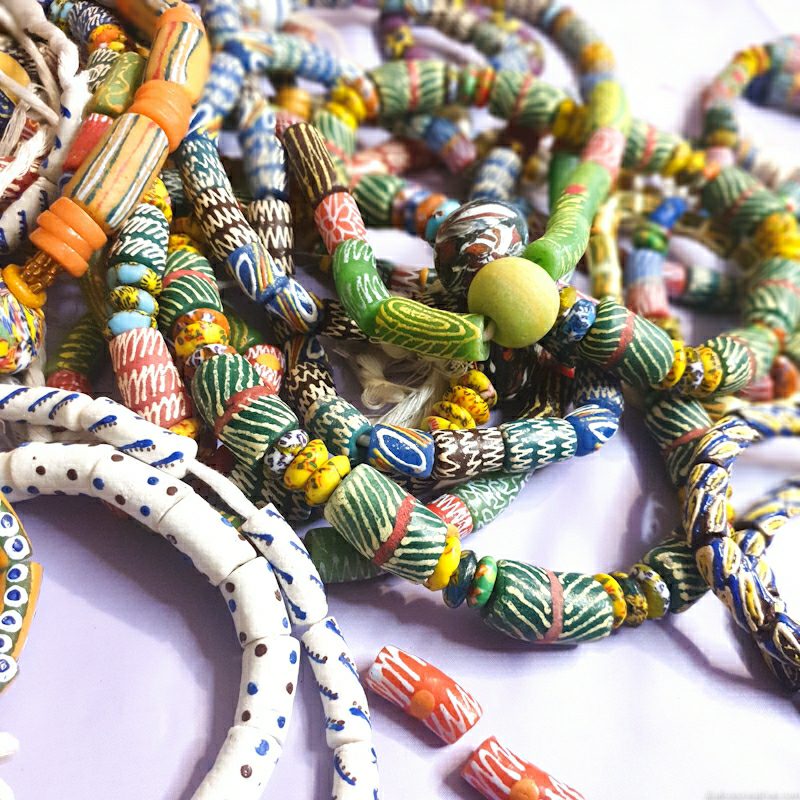 6 seltene Krobo Quader Elbow Glasperlen 35-40 mm Ghana Recycled Glass Beads 